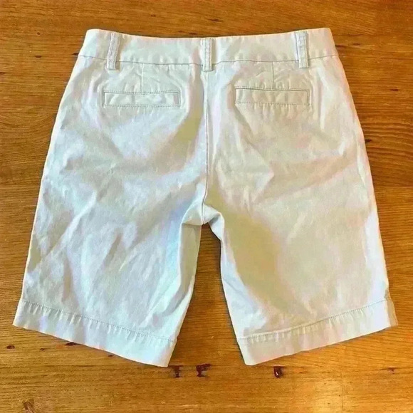 J. Crew 10" bermuda stretch chino short - Picture 2 of 3
